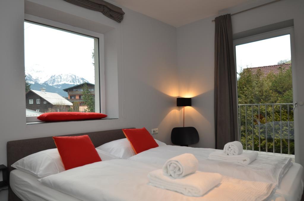 Apartmenthouse "5 Seasons" - Τσελ αμ Ζέε Δωμάτιο φωτογραφία