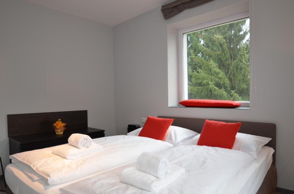 Apartmenthouse "5 Seasons" - Τσελ αμ Ζέε Δωμάτιο φωτογραφία