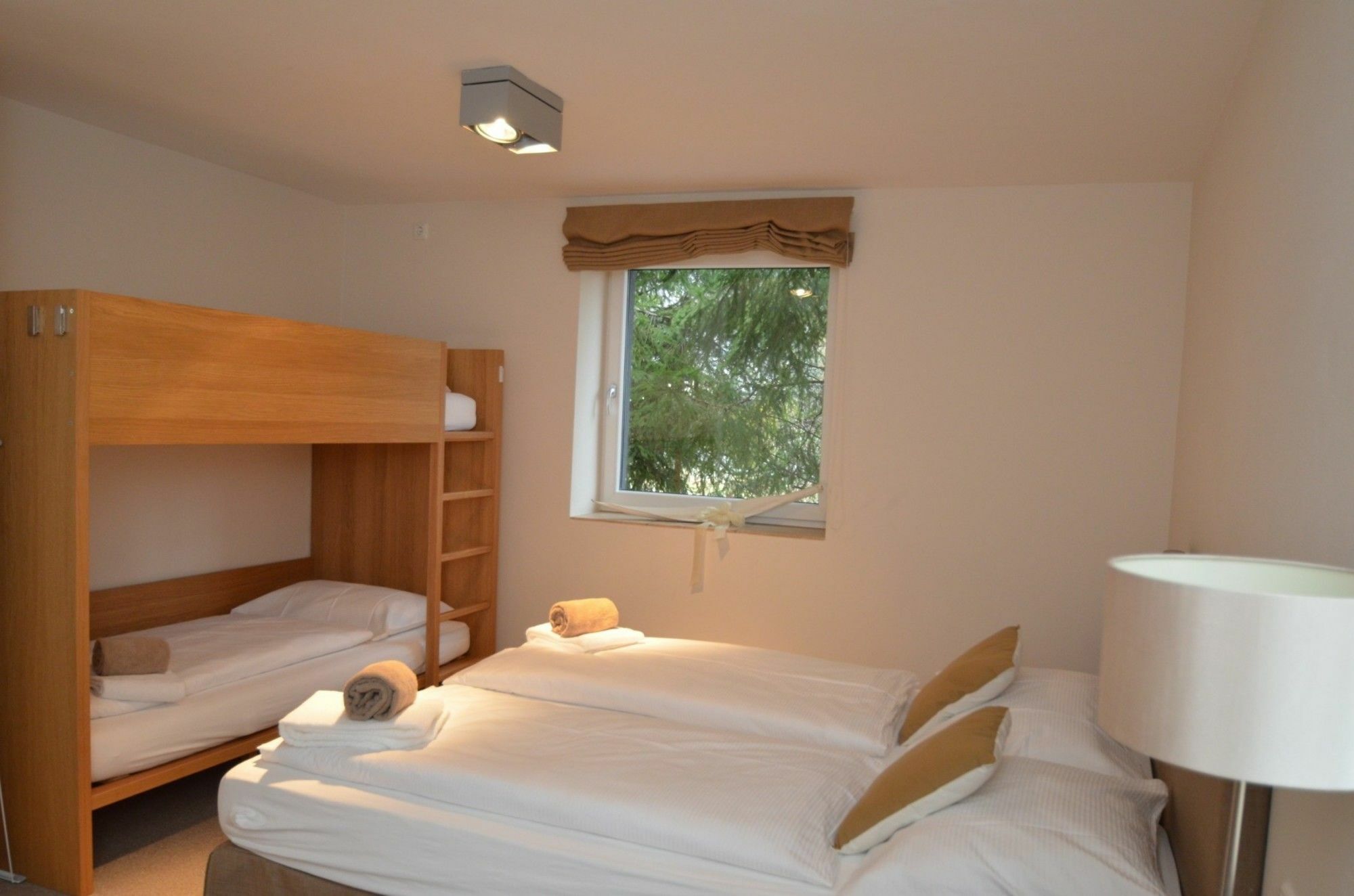 Apartmenthouse "5 Seasons" - Τσελ αμ Ζέε Εξωτερικό φωτογραφία